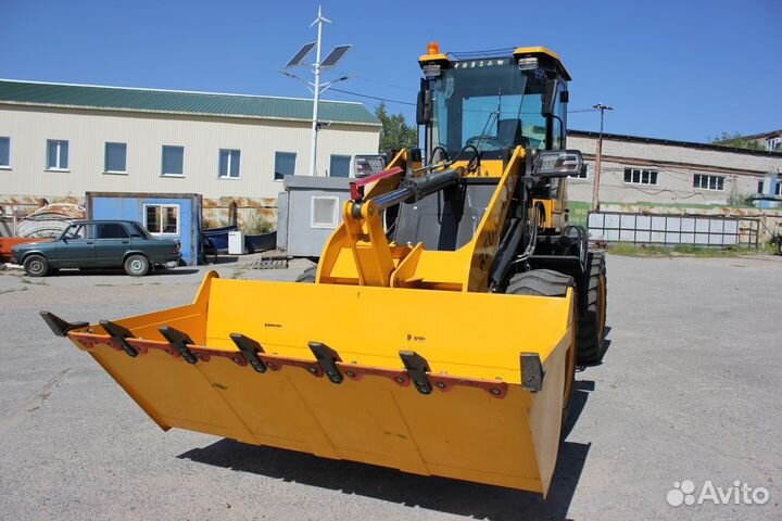 Фронтальный погрузчик Redstar ZL25S, 2023