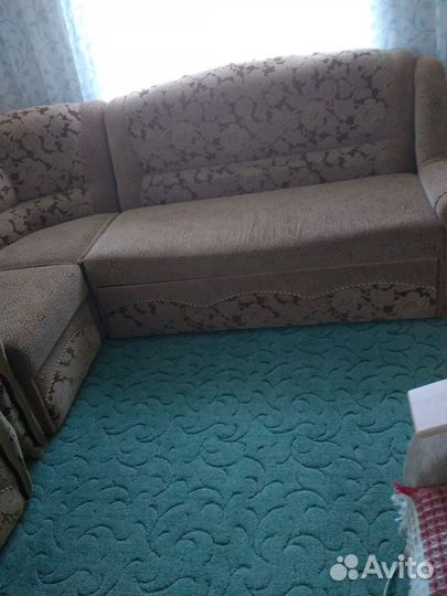 Угловой диван