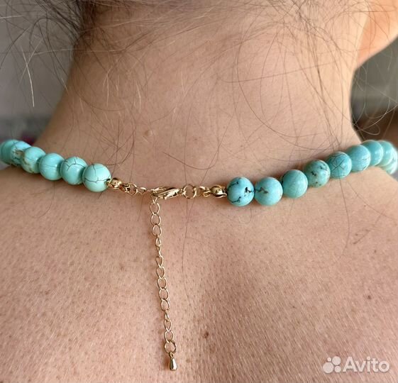 Колье из натуральной бирюзы