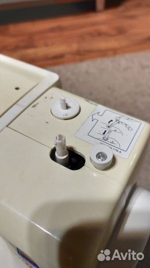 Швейная машинка toyota JB04 RS2000