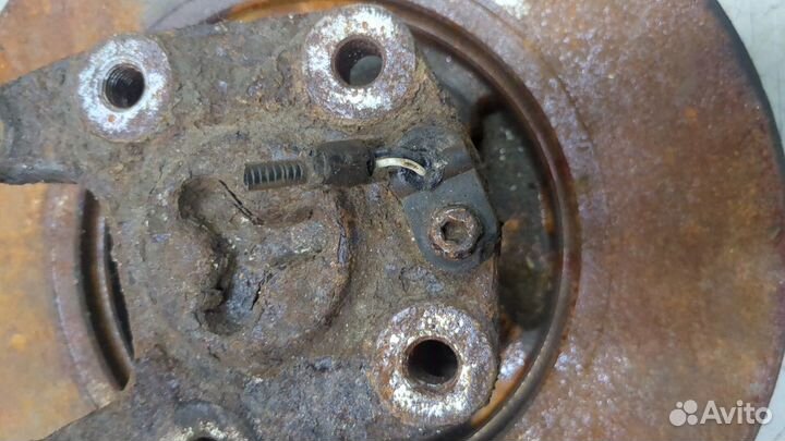 Ступица (кулак, цапфа) Citroen Berlingo, 2009