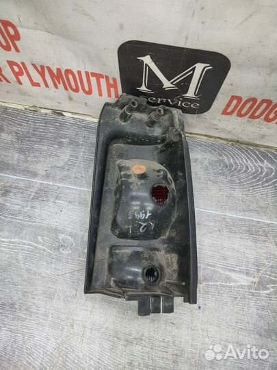 Фонарь задний левый для Dodge Caravan 2