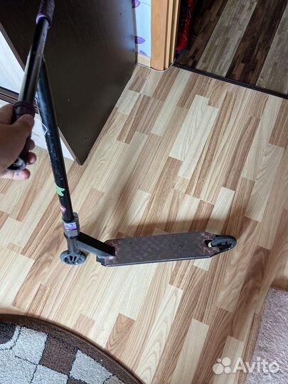 Трюковой самокат