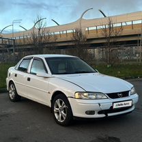 Opel Vectra 1.8 AT, 2001, 160 000 км, с пробегом, цена 165 000 руб.
