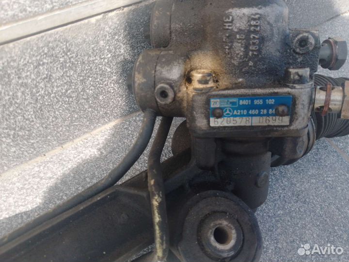 Рулевая рейка Mercedes-Benz W210