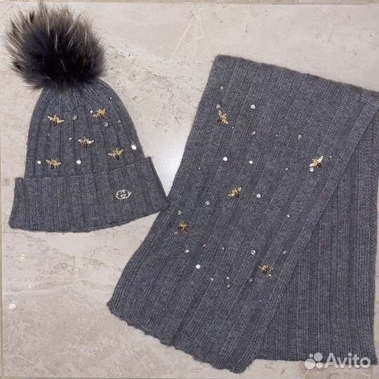 Шапка и шарф gucci