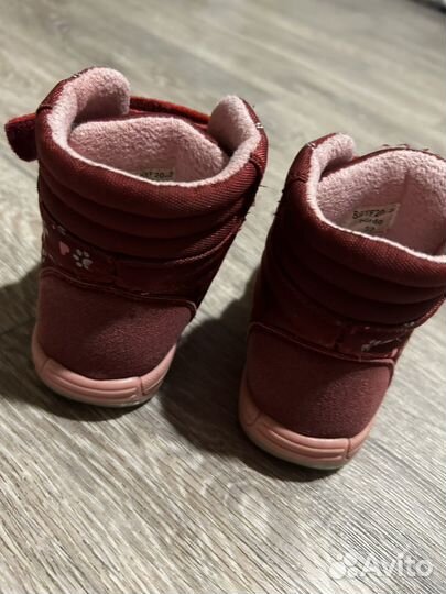 Ботинки демисезонные для девочки 22 размер