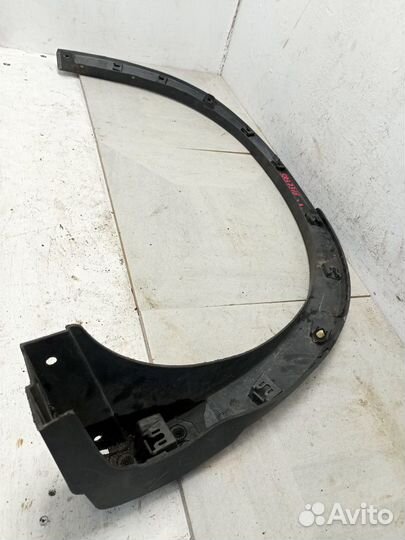 Накладка заднего крыла левого