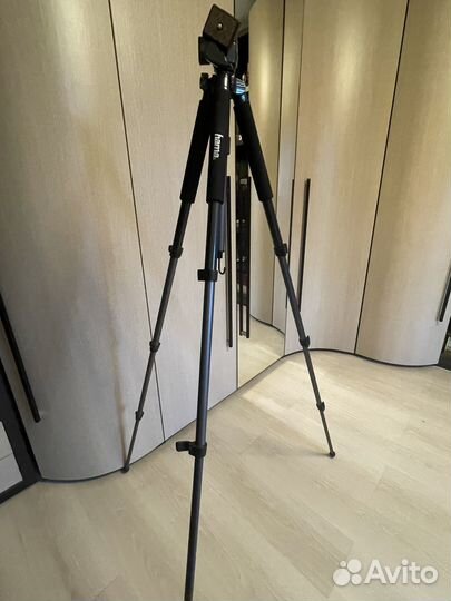 Штатив hama Traveller Compact Pro