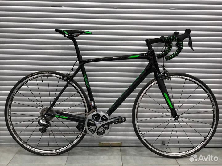 Шоссейный велосипед Scott Addict Team Issue 2016