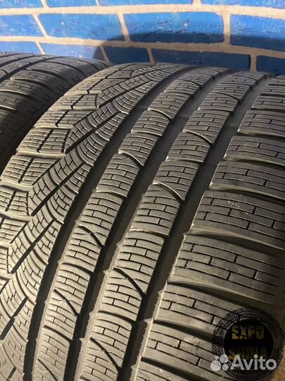 Pirelli Winter Sottozero 270 Serie II 335/30 R20
