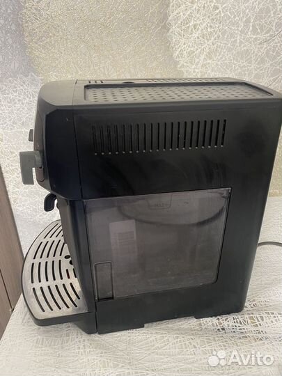 Кофемашина delonghi