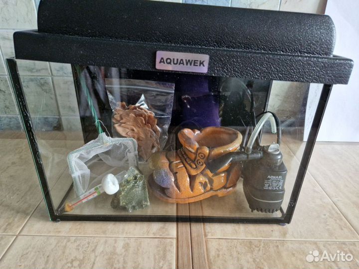 Аквариум на 20 литров с крышкой