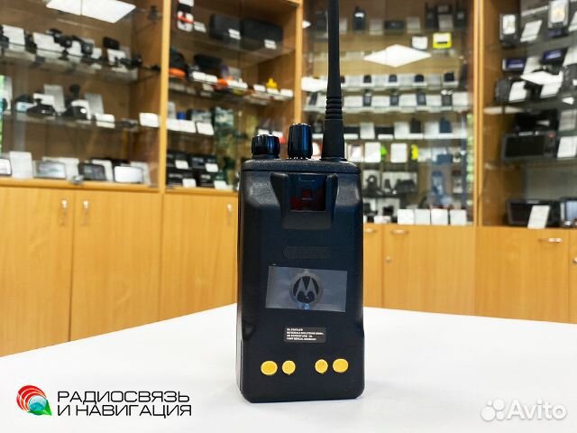 Рация Motorola VX-261 UHF