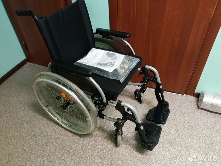Инвалидная коляска otto bock прогулочная