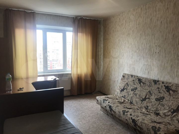 Комната 15 м² в 3-к., 15/16 эт.