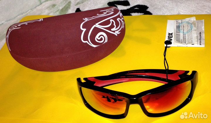 Cолнцезащитные очки-Германия-Uvex 211-новые+футляр