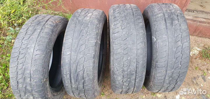 Matador MP 92 Sibir Snow 215/65 R16 98H