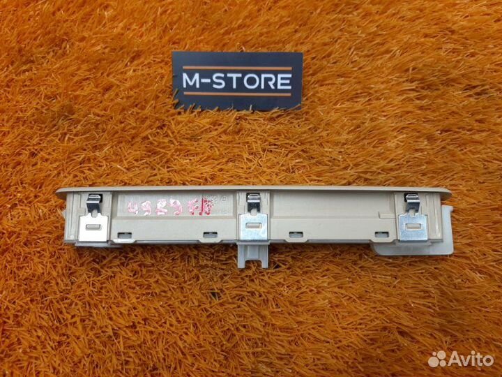 Кнопка памяти сидений передняя правая Bmw 7-Series