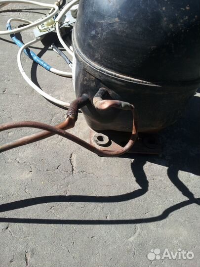 Компрессор Secop -NL11F (R134a) для холодильника