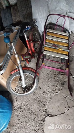 Велосипед детский и санки
