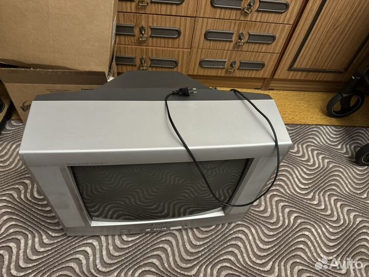 Продам телевизор Sharp модель 21E2-RU