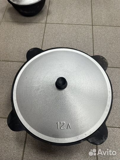 Чугунный казан на 12 л