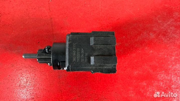 Датчик педали тормоза Audi A6 C6 2.0 BRE TDI 2006