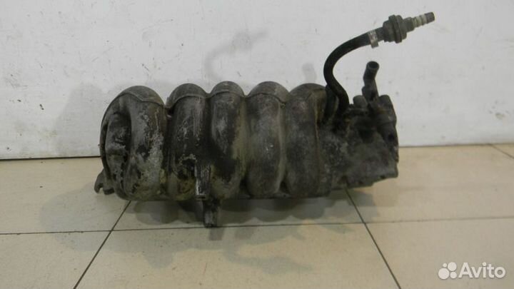 Впускной коллектор Вольво