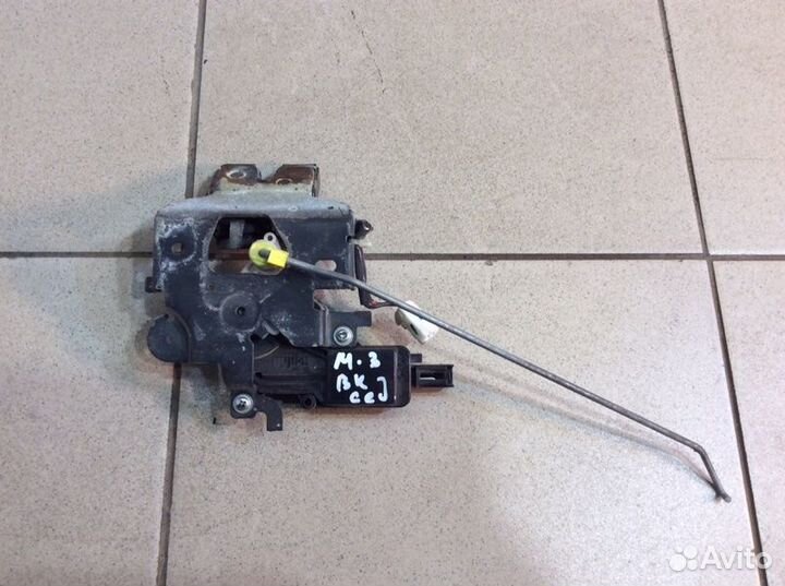 Замок багажника Mazda 3 BK LF5002300A 2006