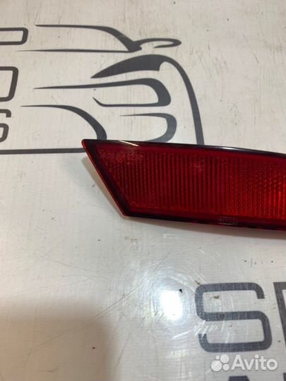 Катафоты бампера правые Ford Focus 3 CB8 1.6L