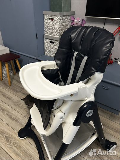 Стул для кормления