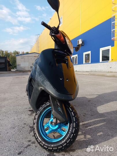 Мопеды скутеры