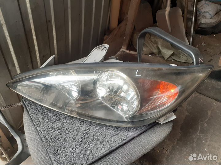 Фара лев. Toy/ Camry/ ACV30/ 09.2001 по 06.2004г./ №33-64/ Черная/ к.т.№81170-33420/ 81150-33421