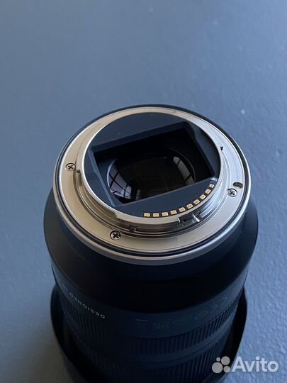 Объектив Tamron 17-70 Sony E