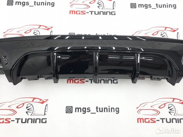 Диффузор BMW 1 F20 M-Performance 1x1 черный глянец