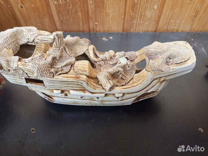 Корабль для аквариума
