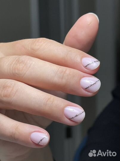 Маникюр и педикюр