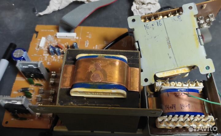 Музыкальные центры на запчасти