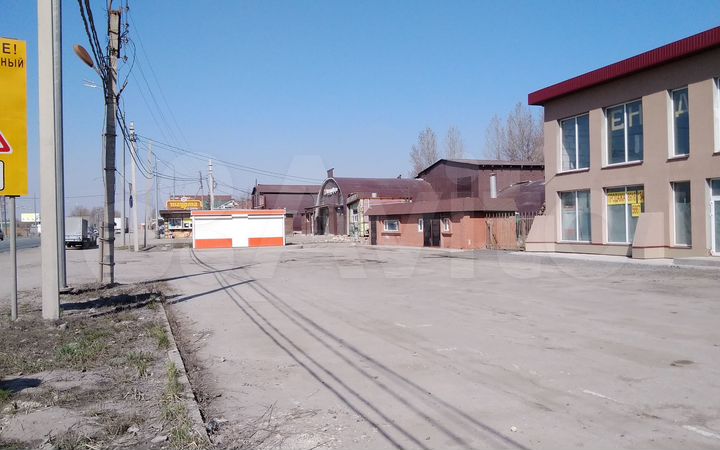 Здание, 320 м²