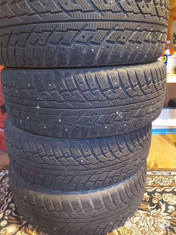 Kumho I'Zen RV Stud KC16 225/60 R18