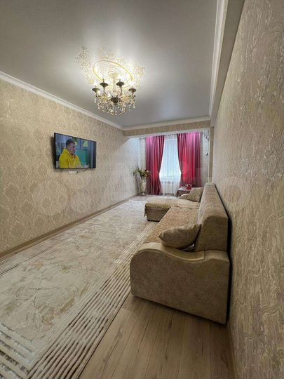 2-к. квартира, 75 м², 1/10 эт.