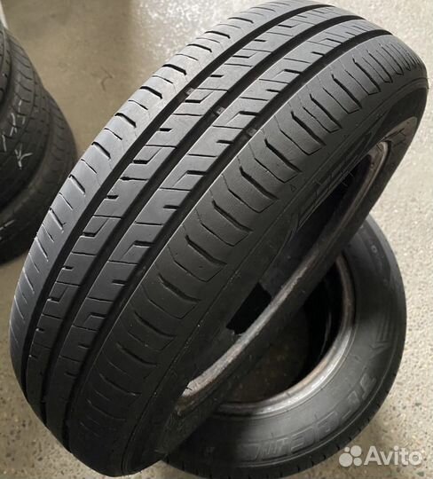 Toyo NanoEnergy 2 185/65 R15