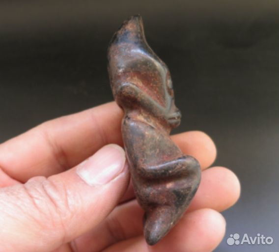 Древнейшая фигурка Хуншань 5-3 тыс. лет до н.э