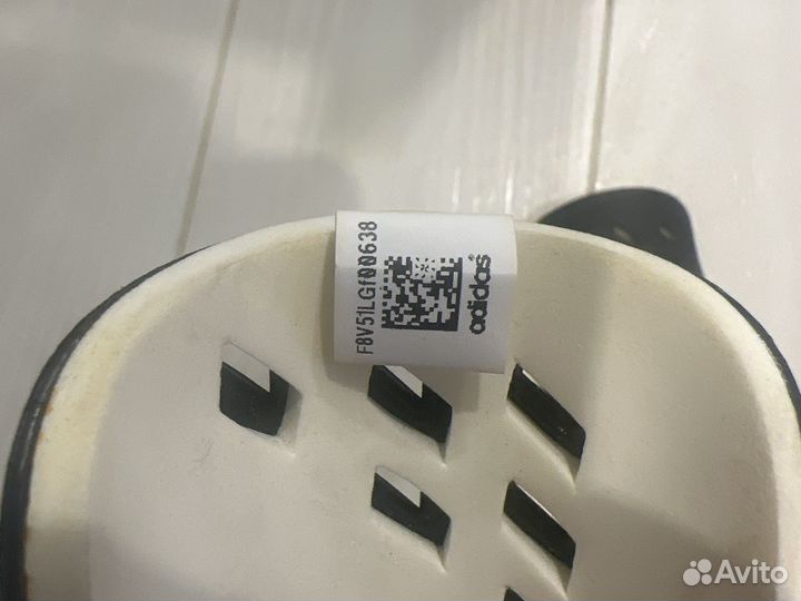 Щитки футбольные adidas