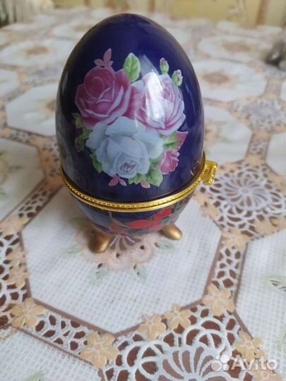 Шкатулка яйцо