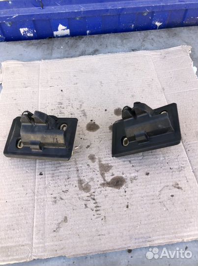 Замок крышки багажника мерседес е210