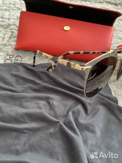 Солнцезащитные очки dior