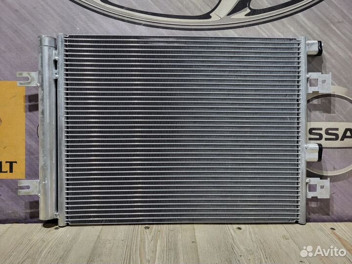 Радиатор кондиционера Renault duster