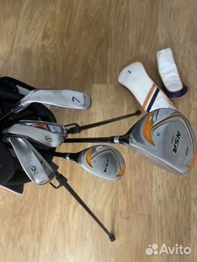 Набор клюшек для гольфа